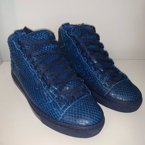 ❣️SOLD BALENCIAGA Arena High Top Size 39 6